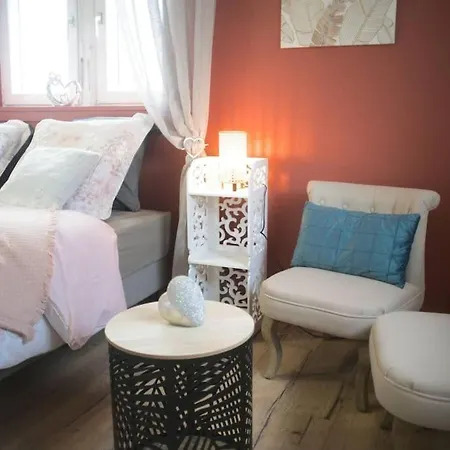 Apartamento Aman Insolite Jacuzzi Parking Free Centre A 5min
